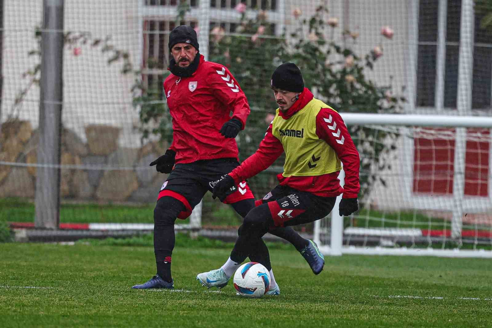 Samsunspor, Beşiktaş maçı hazırlıklarına başladı
