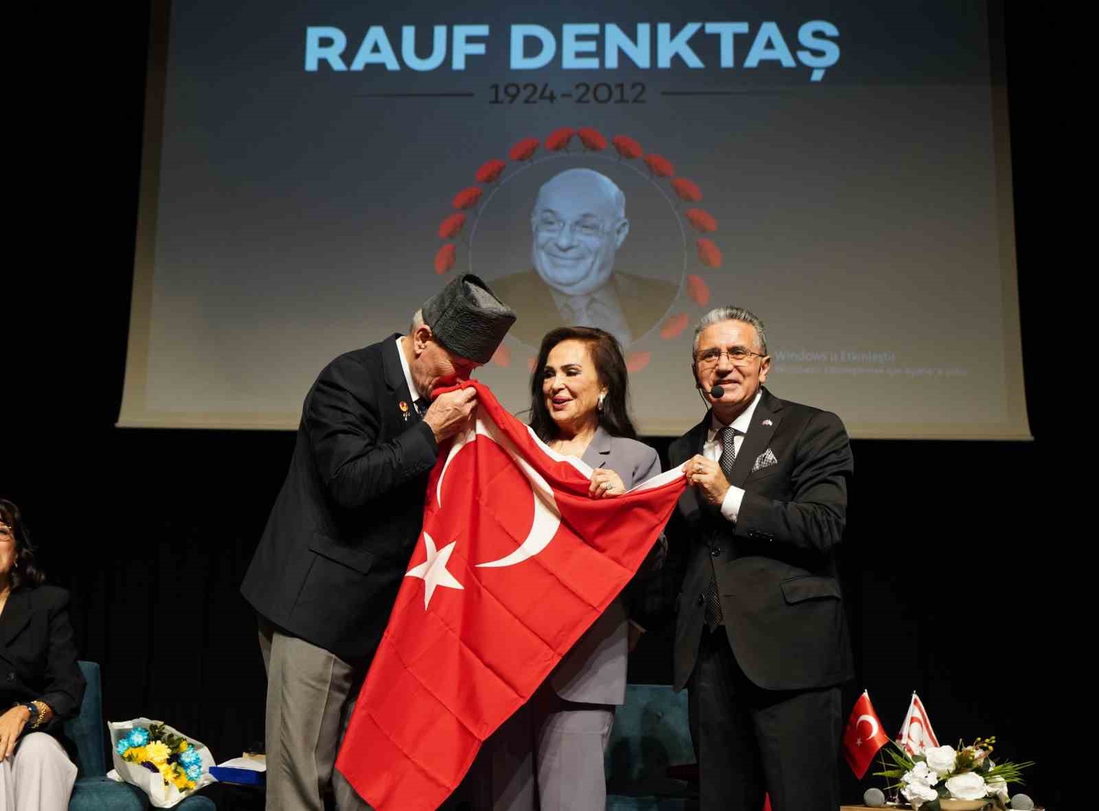 Rauf Denktaş Beylikdüzü’nde anıldı
