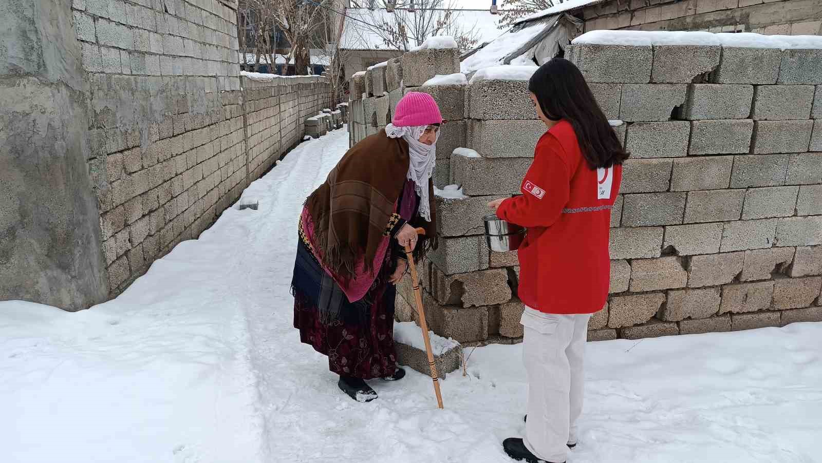 Ağrı Kızılay Şubesi Türkiye ikincisi oldu
