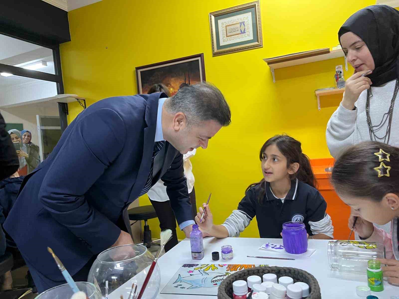 Çiftlikköy’de Sanat Atölyesi açıldı
