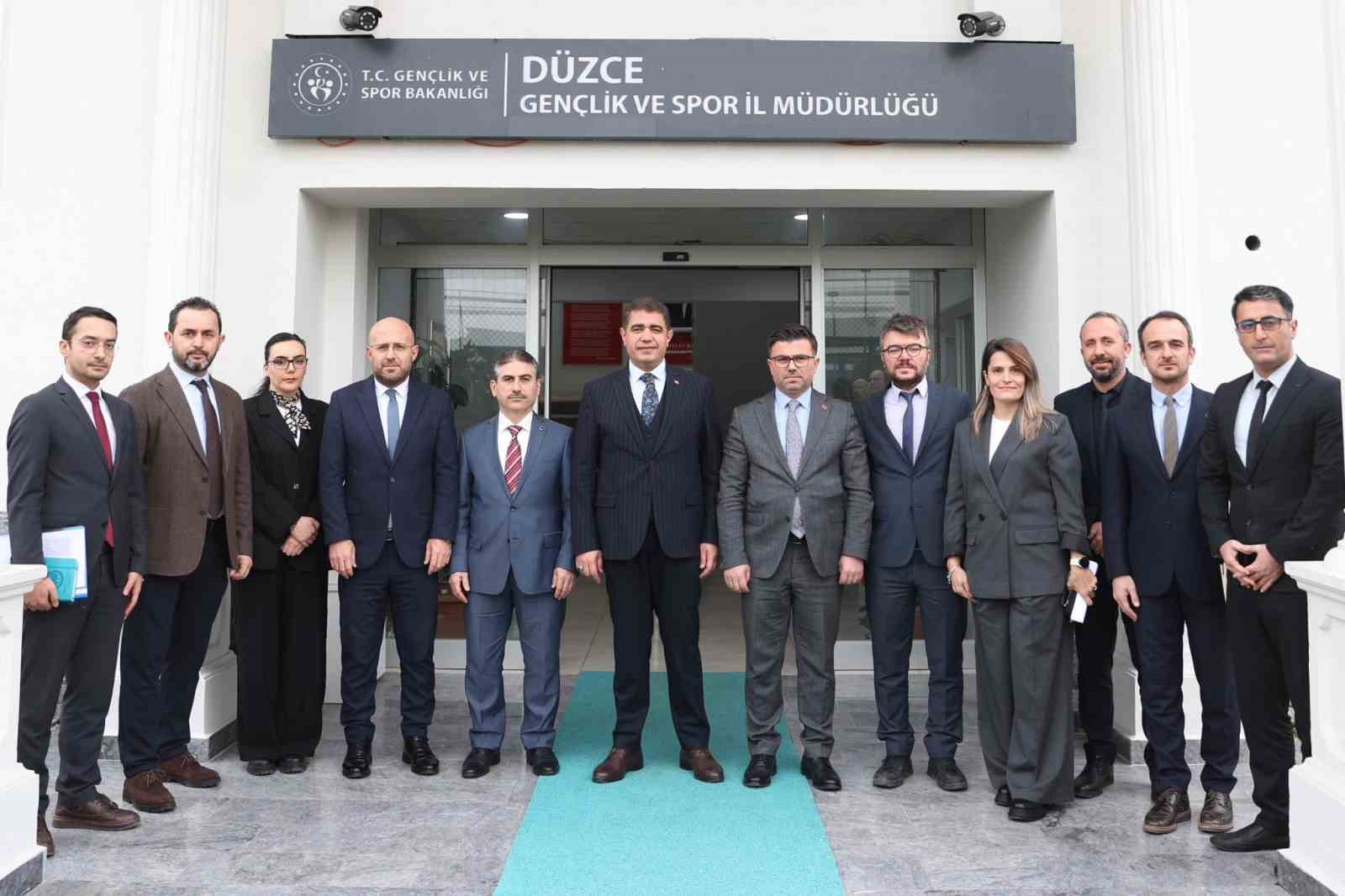 Düzce’de binlerce çocuk spor yaptı
