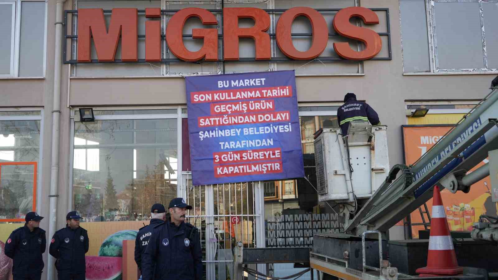 Tarihi geçmiş ürün satan ve fahiş fiyat uygulan Migros market 3 gün kapatıldı
