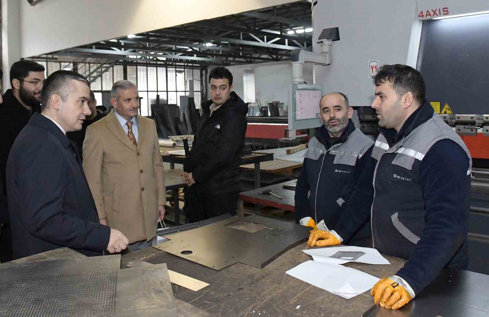 Esenyurt Belediye Başkan Vekili Can Aksoy sanayicileri ziyaret etti
