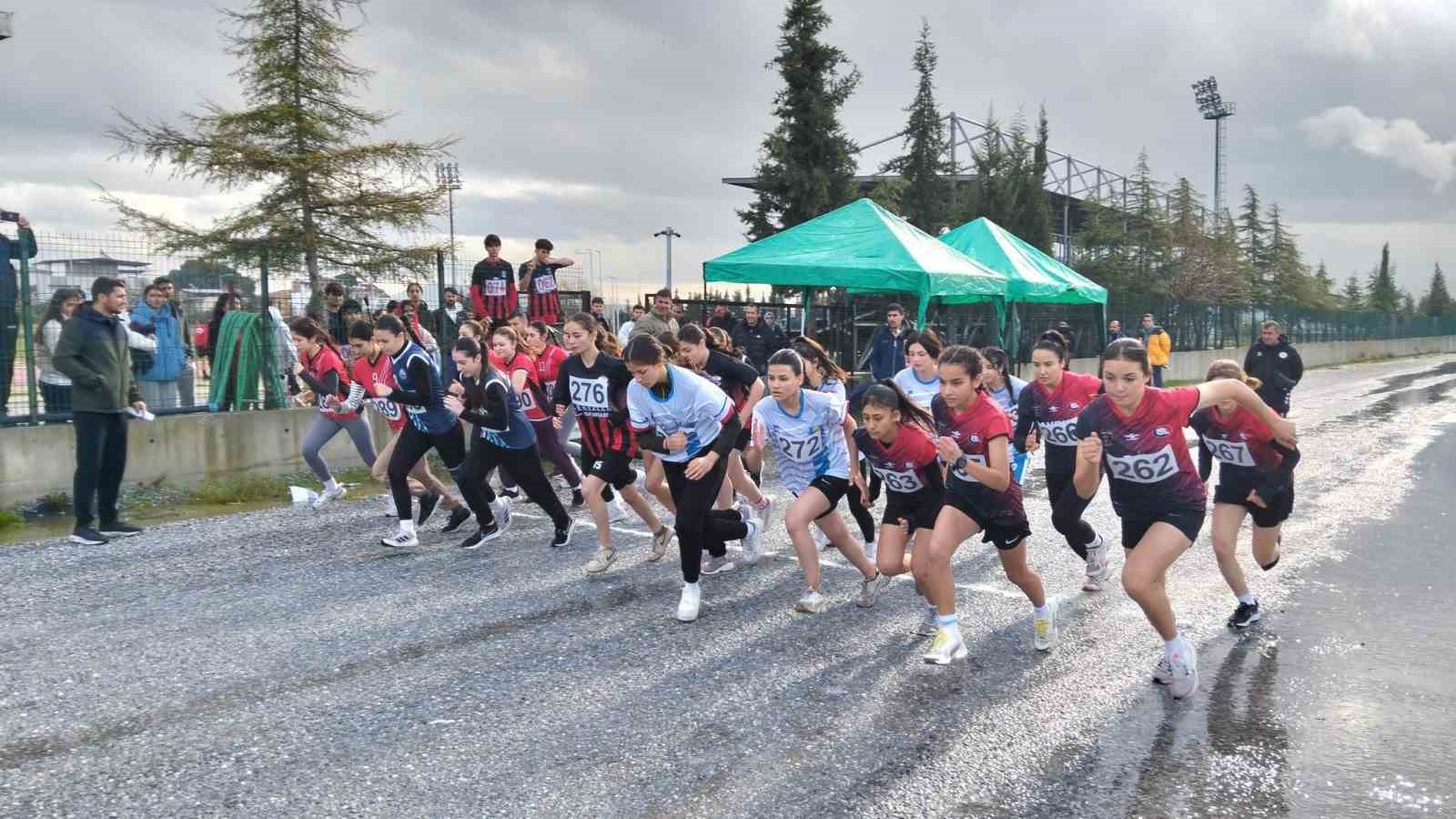 Sporcular Aydın’da şampiyonluk için yarıştı
