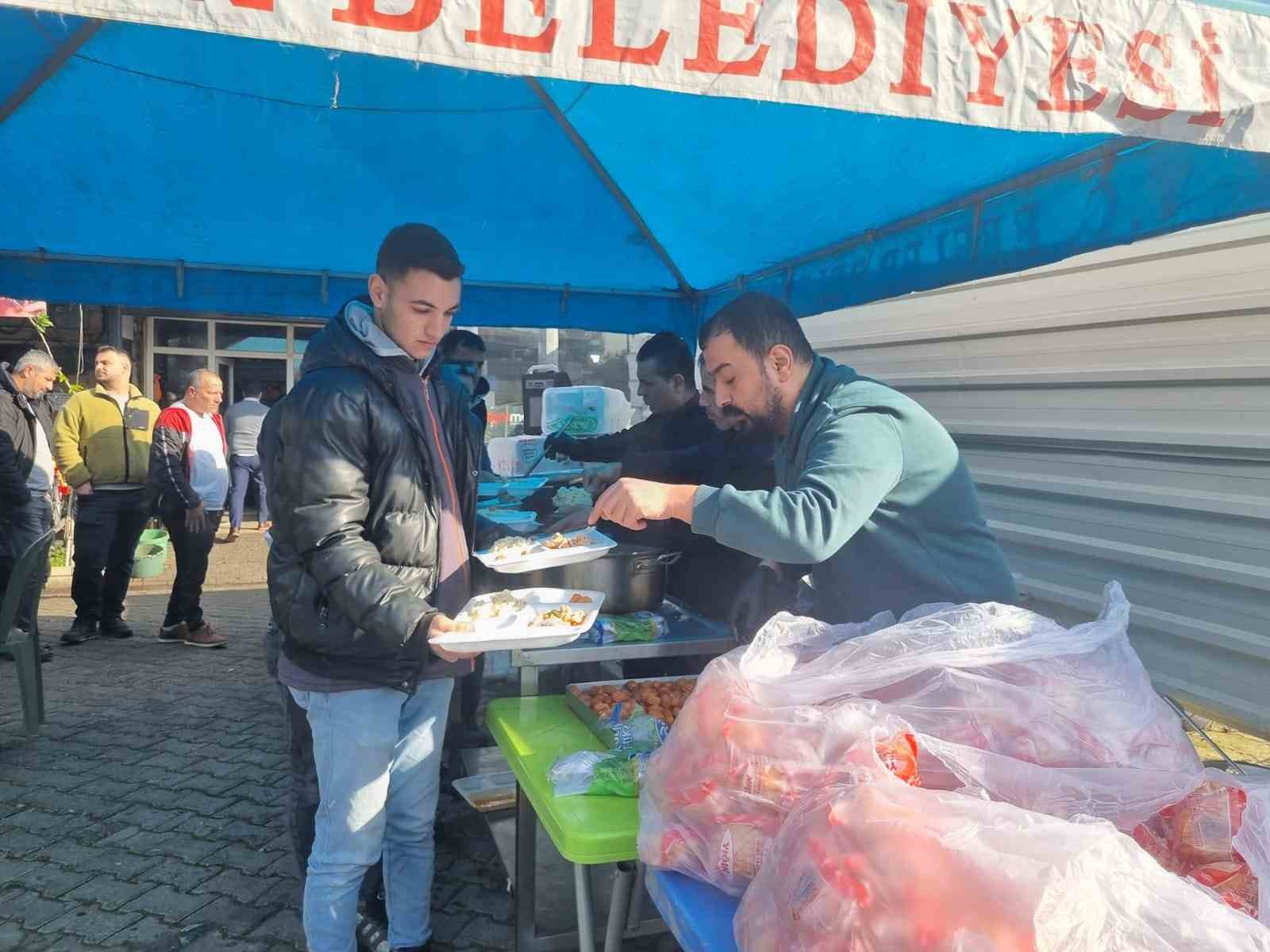 Aydın sanayi esnafı, geleneksel hayır yemeğini gerçekleştirdi
