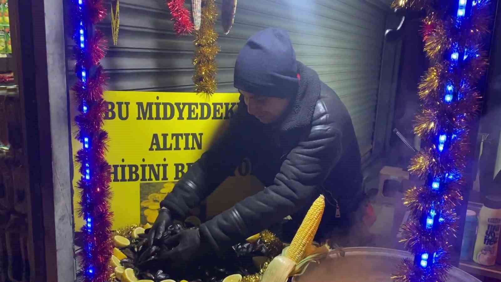 Midyenin içerisindeki altın, talihlisini buldu
