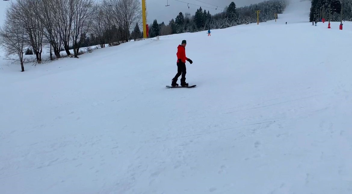 Uludağ’da snowboard yaparken Türk Kahvesi yudumladı
