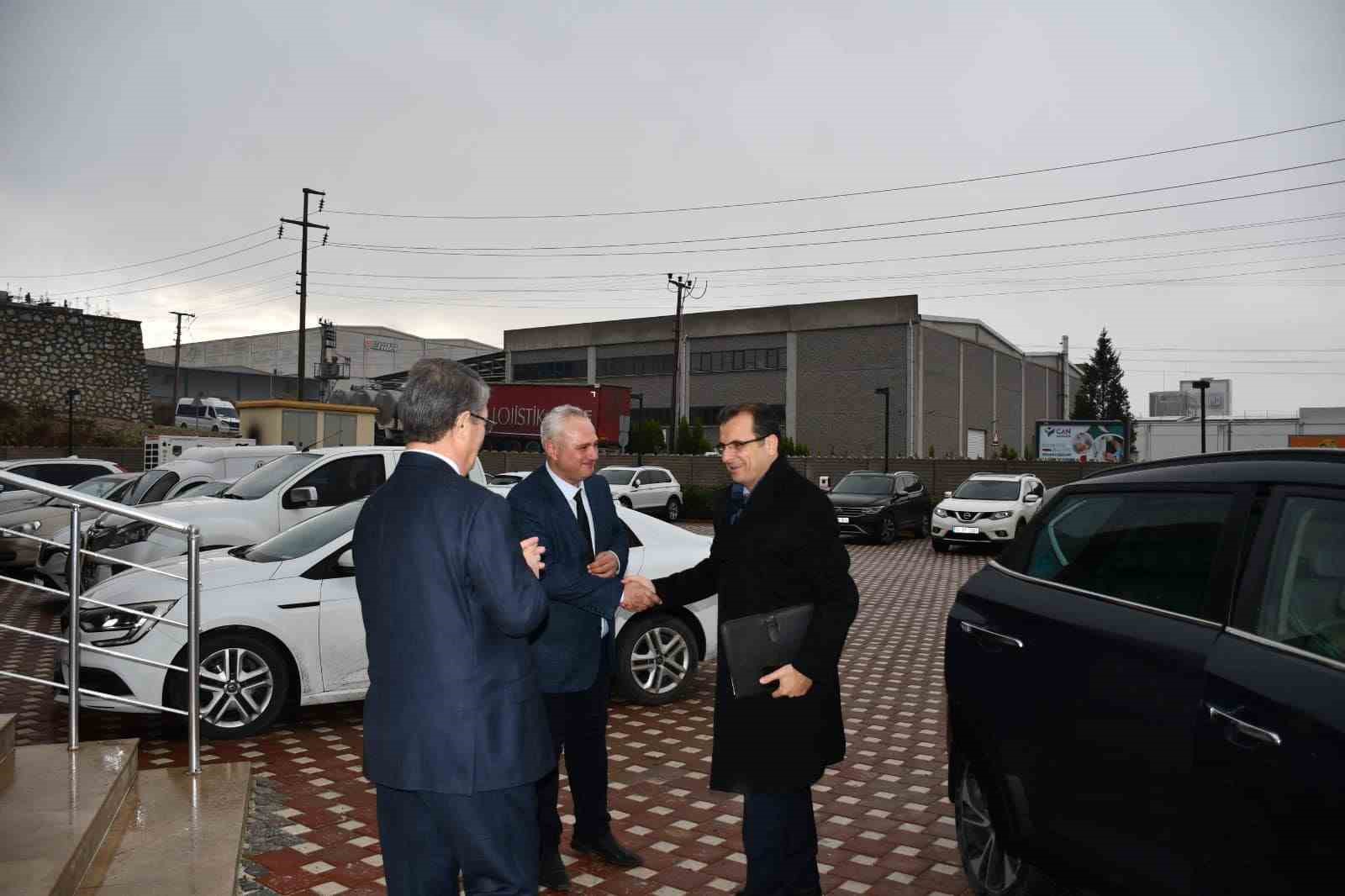 Salihli’de ‘Sözleşmeli Tarımsal Üretim’ toplantısı yapıldı
