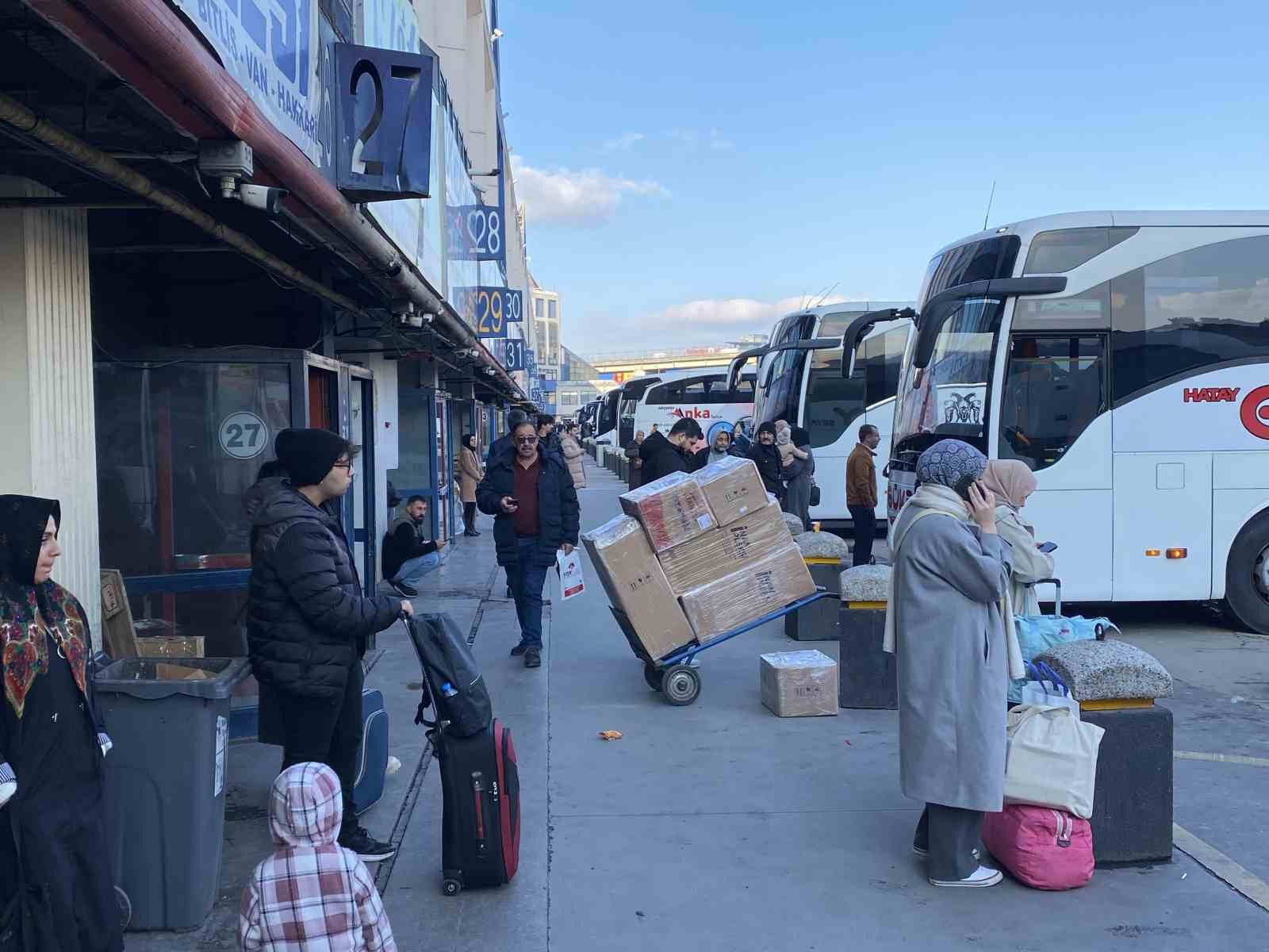 Büyük İstanbul Otogarı’nda yarıyıl tatili hareketliliği
