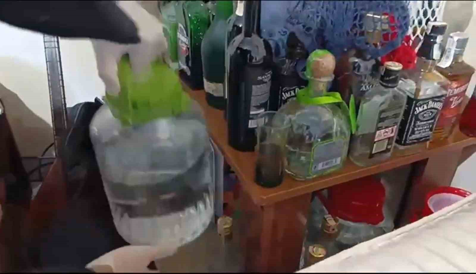 Marmaris’te 400 litre kaçak rakı ele geçirildi
