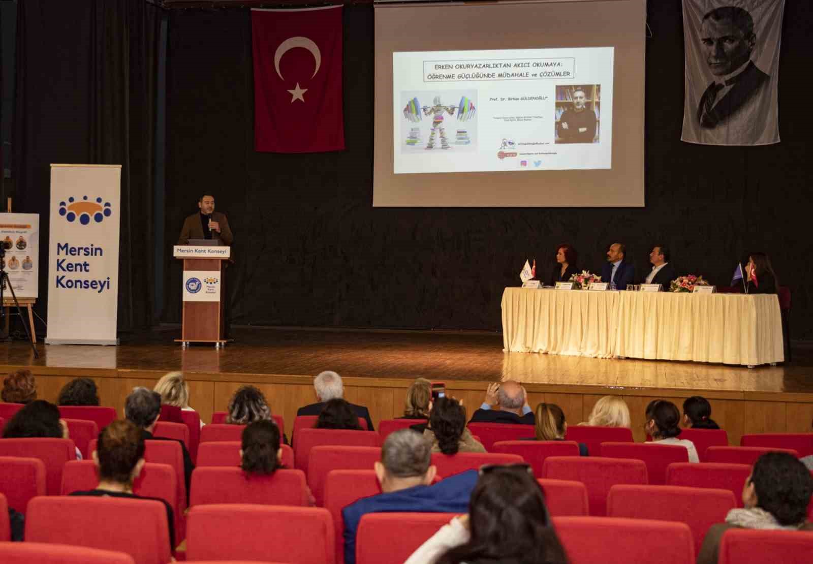 Mersin’de, ’Özgül Öğrenme Güçlüğü Farkındalık Eğitimi’ düzenlendi
