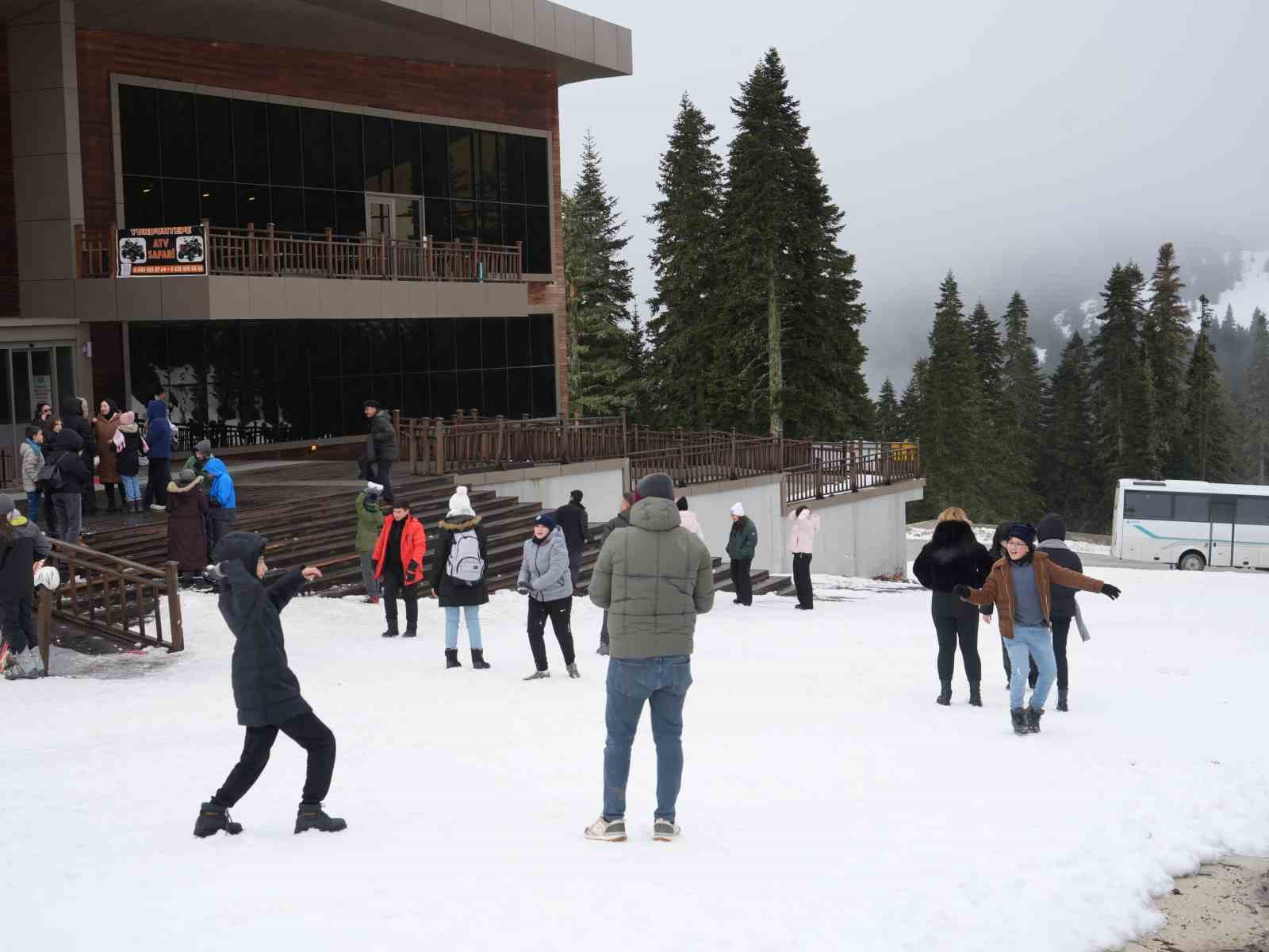 Ilgaz Dağı’nda yarıyıl tatili coşkusu
