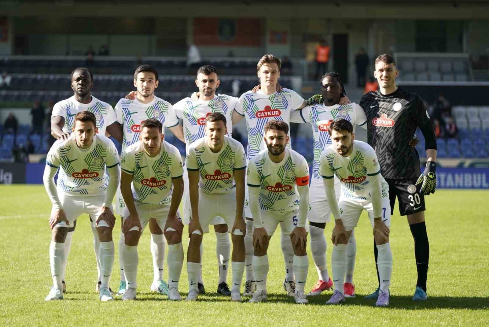 Trendyol Süper Lig: Başakşehir: 0 - Çaykur Rizespor: 0 (Maç devam ediyor)
