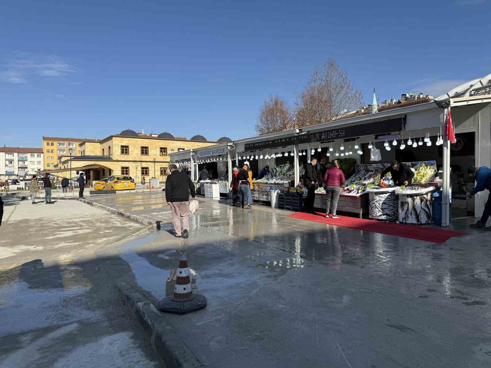 Çorum’da balıkçılar yeni yerinde
