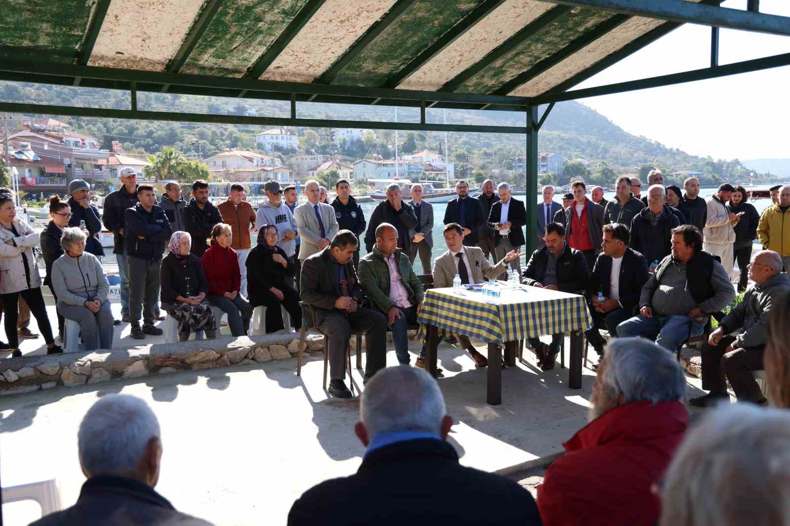 Başkan Ünlü: “Herkesin mücadele etmesi gerek”
