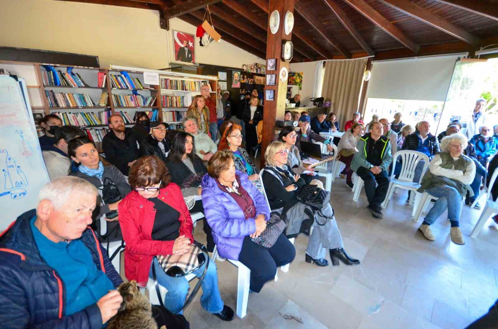 Gümüşlük’te bölge tarihi anlatıldı
