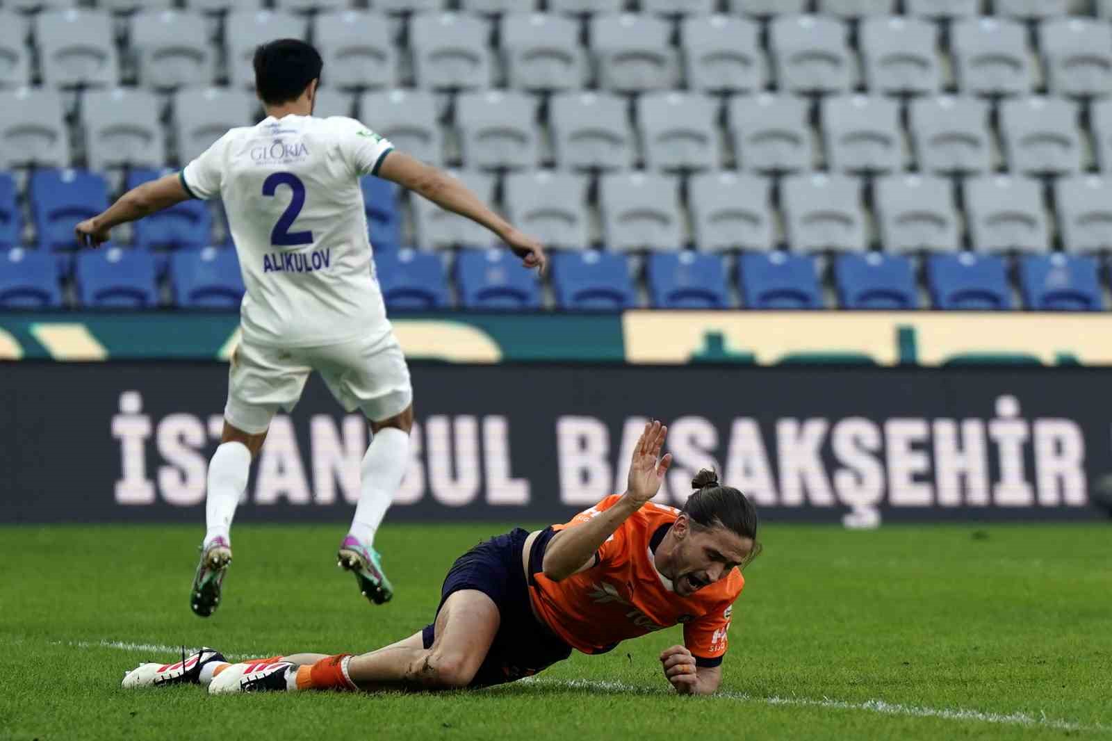 Trendyol Süper Lig: Başakşehir: 2 - Çaykur Rizespor: 0 (Maç sonucu)
