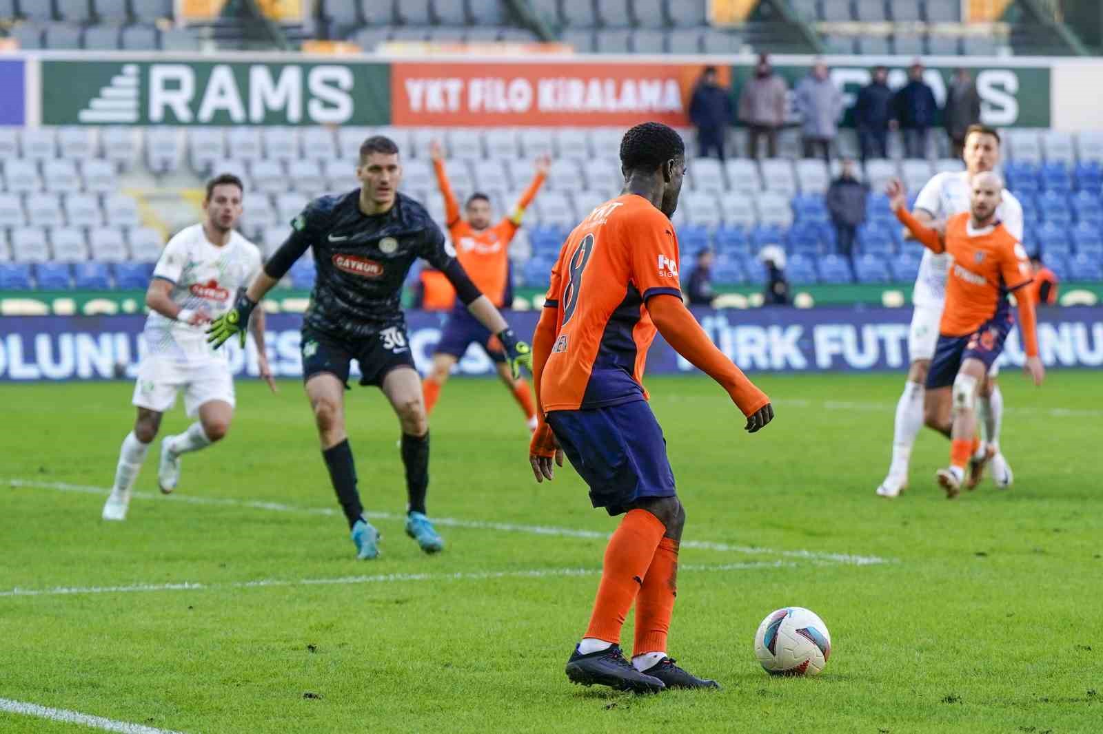 Trendyol Süper Lig: Başakşehir: 2 - Çaykur Rizespor: 0 (Maç sonucu)
