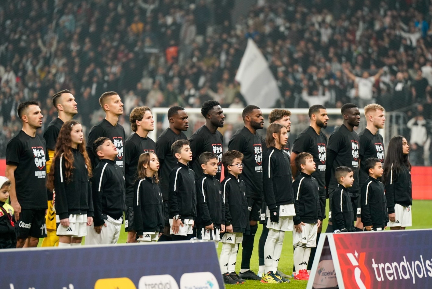 Trendyol Süper Lig: Beşiktaş: 0 - Samsunspor: 0 (Maç devam ediyor)
