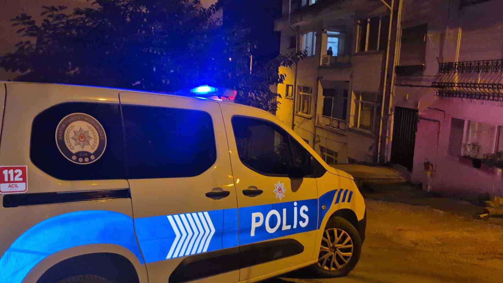 Bartın’da evin çalan alarmı polisi harekete geçirdi
