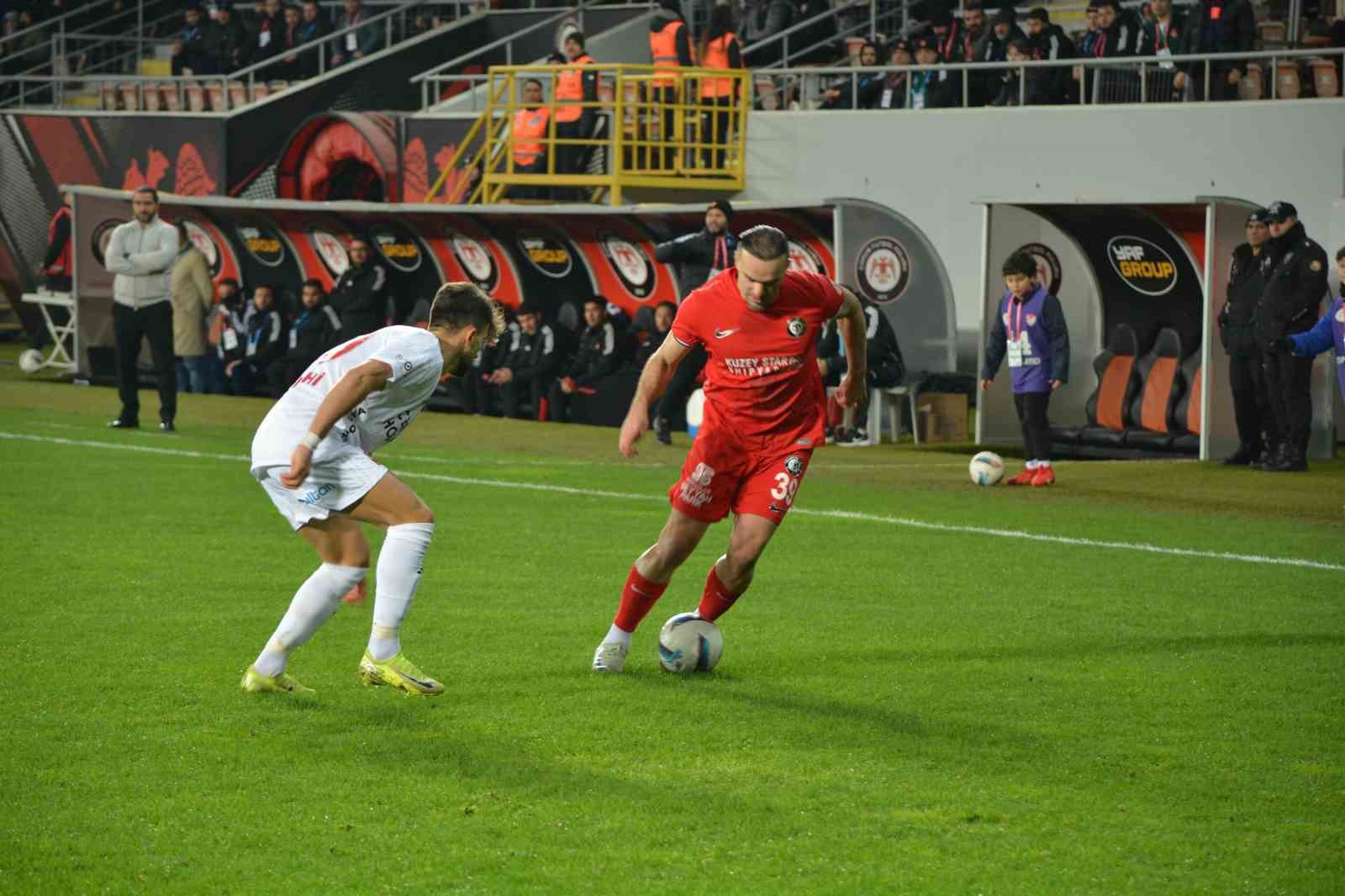 Trendyol 1. Lig: Çorum FK: 3 - Ümraniyespor: 1
