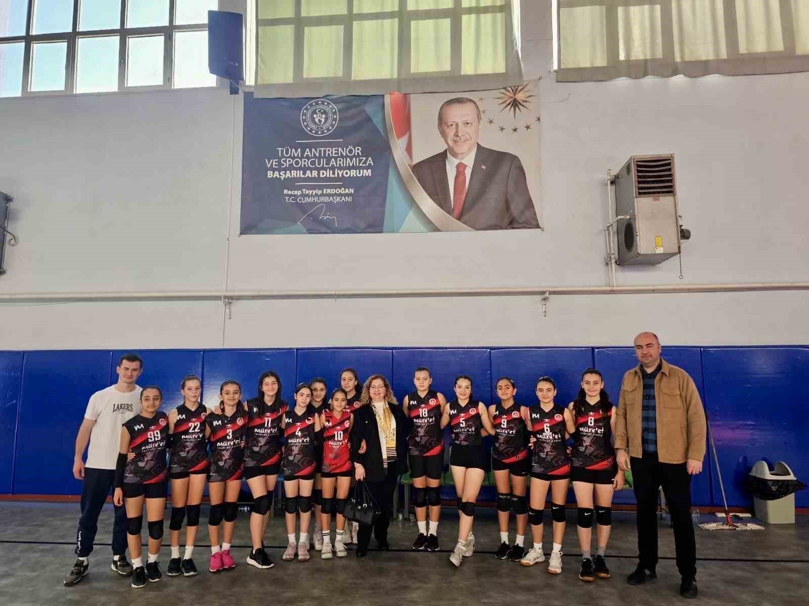 Germencik Kaymakamı Doğru, genç sporcularının heyecanını paylaştı
