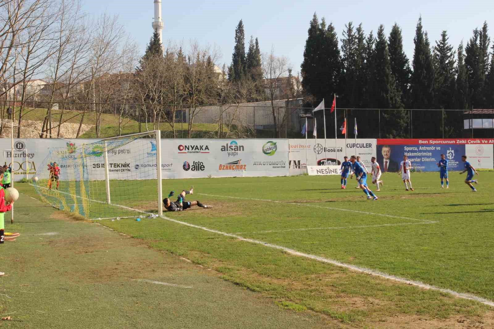 TFF 2. Lig: Belediye Derincespor: 1 - Vanspor FK: 4
