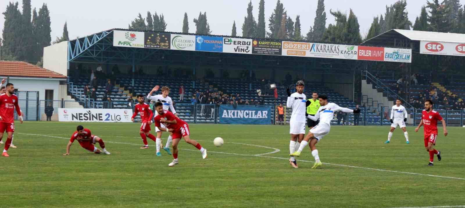 TFF 2. Lig: Karacabey Belediye Spor: 3 - Arnavutköy Belediyespor: 4
