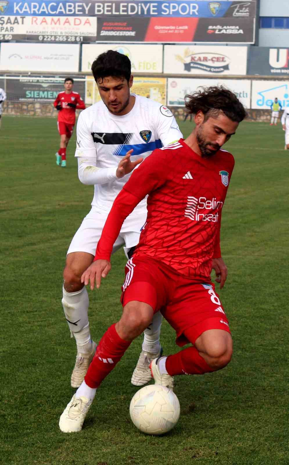 TFF 2. Lig: Karacabey Belediye Spor: 3 - Arnavutköy Belediyespor: 4
