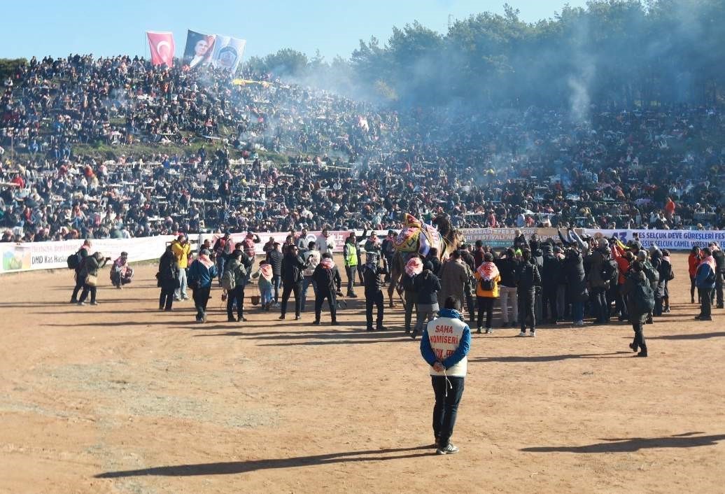 Binlerce güreş sever Pamucak Arena’da buluştu
