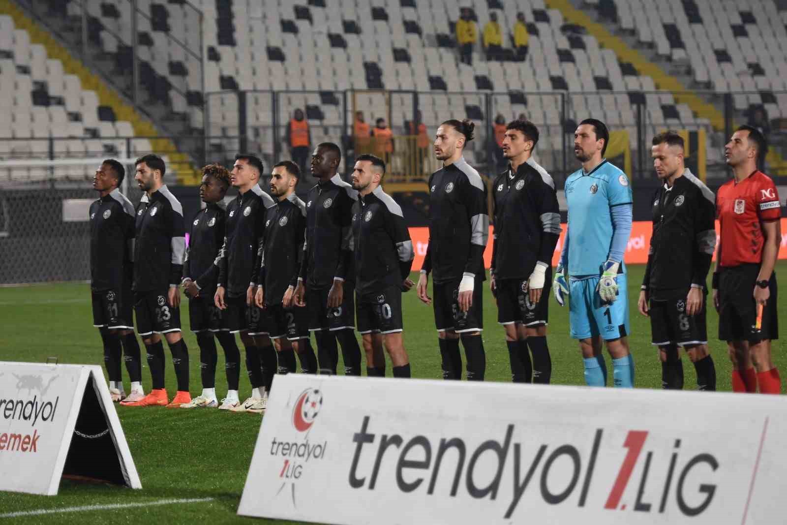 Trendyol 1. Lig: Manisa FK: 0 - İstanbulspor: 1
