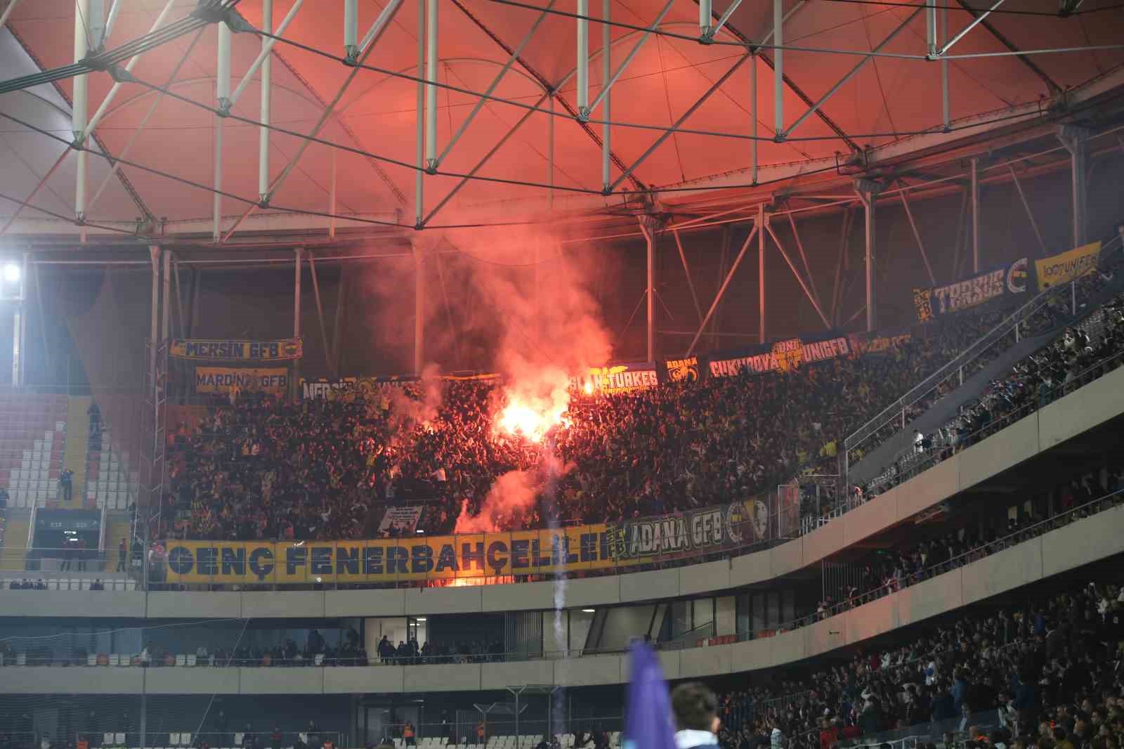 Trendyol Süper Lig: Adana Demirspor: 0 - Fenerbahçe: 4 (Maç sonucu)
