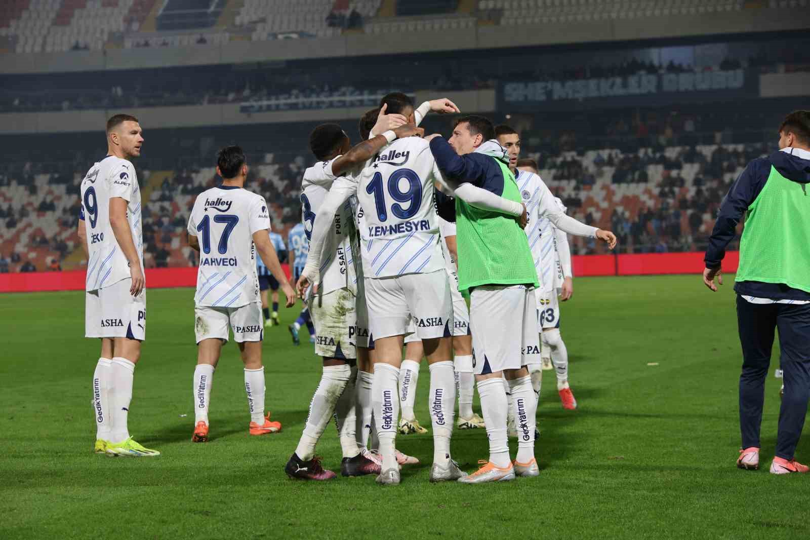 Trendyol Süper Lig: Adana Demirspor: 0 - Fenerbahçe: 4 (Maç sonucu)
