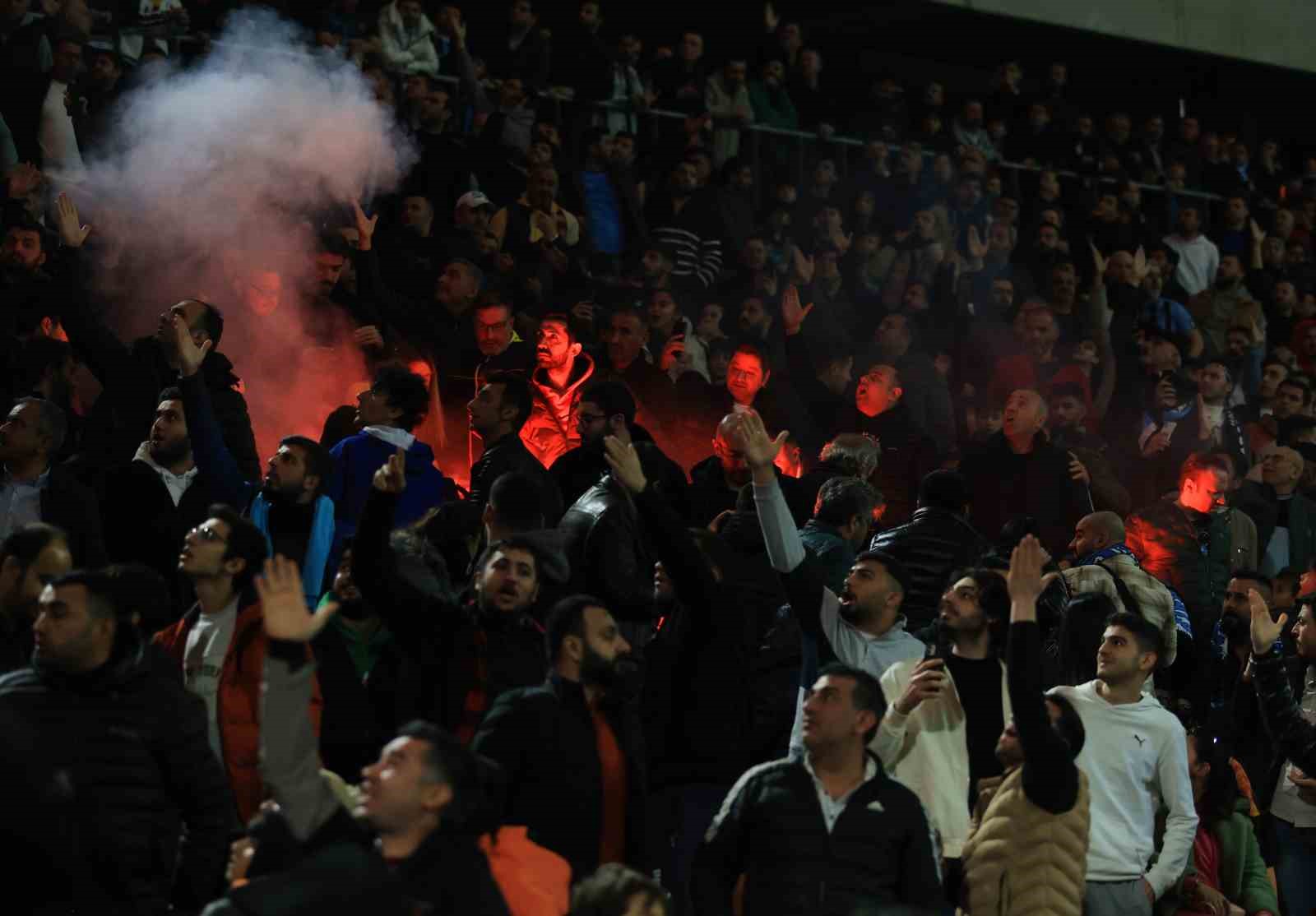 Trendyol Süper Lig: Adana Demirspor: 0 - Fenerbahçe: 4 (Maç sonucu)
