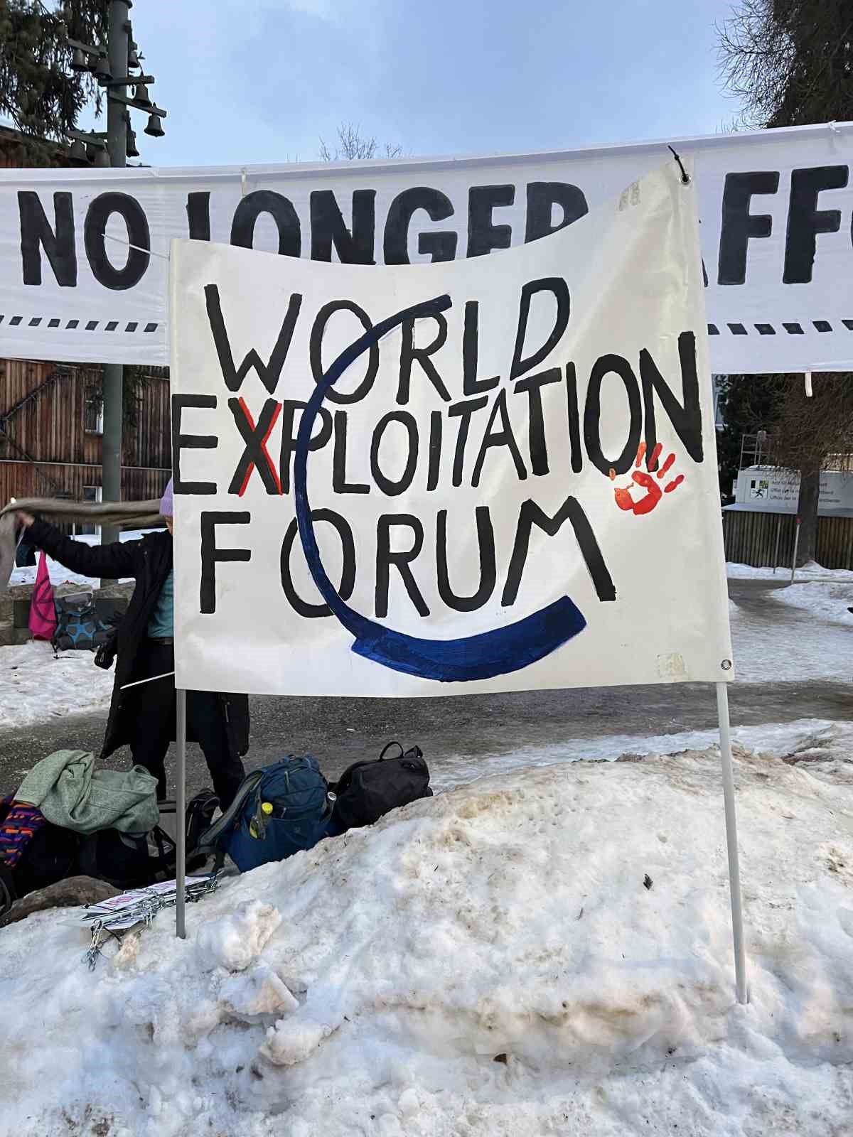 Davos’ta Dünya Ekonomik Forumu karşıtı protesto
