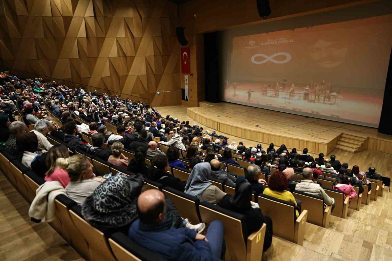 Denizli Büyükşehirden Ferdi Tayfur’un anısına muhteşem gece
