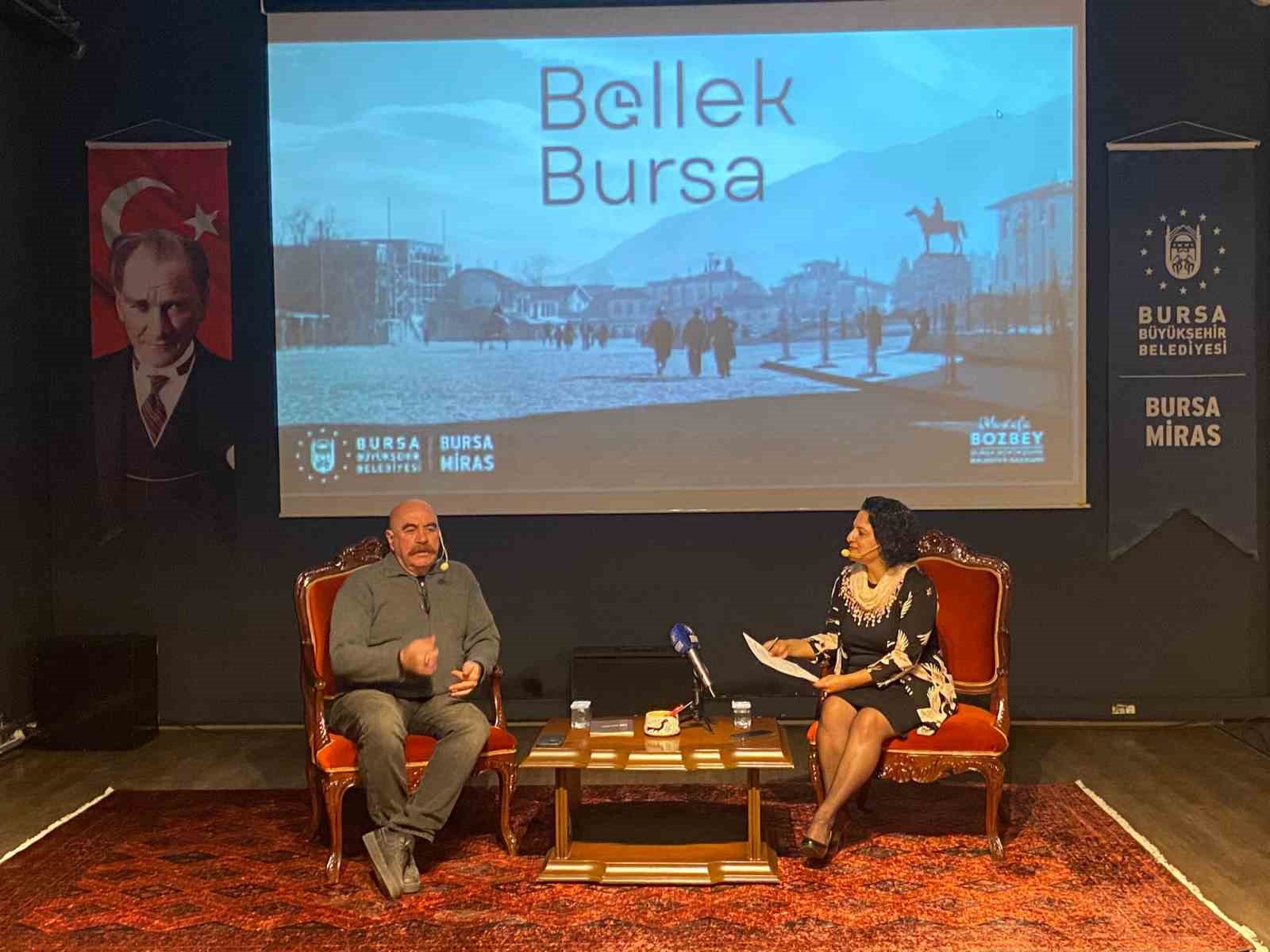 Bursa Bellek kent söyleşilerinin ilk konuğu Ezel Akay oldu
