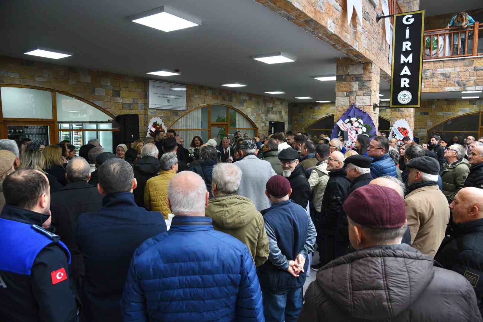 Giresun Belediyesi yerel ve organik ürünleri desteklemek için market açtı
