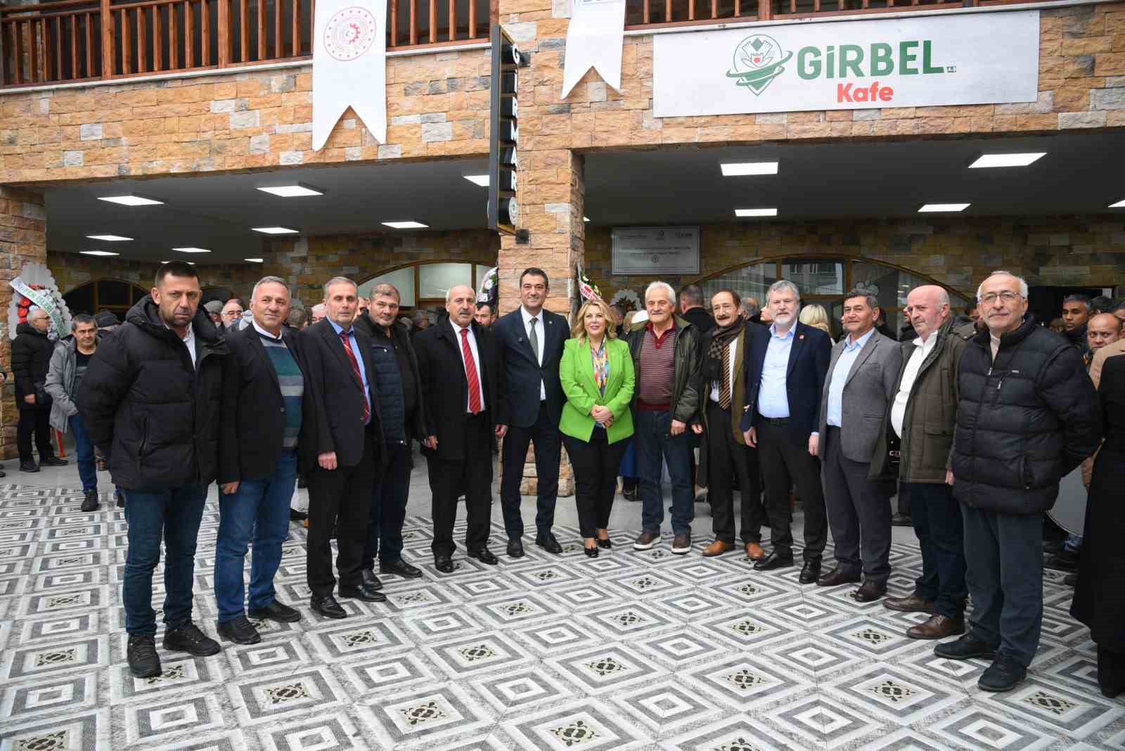 Giresun Belediyesi yerel ve organik ürünleri desteklemek için market açtı
