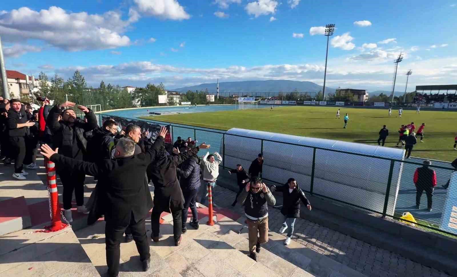 Bölgesel Amatör Lig maçında ortalık karıştı
