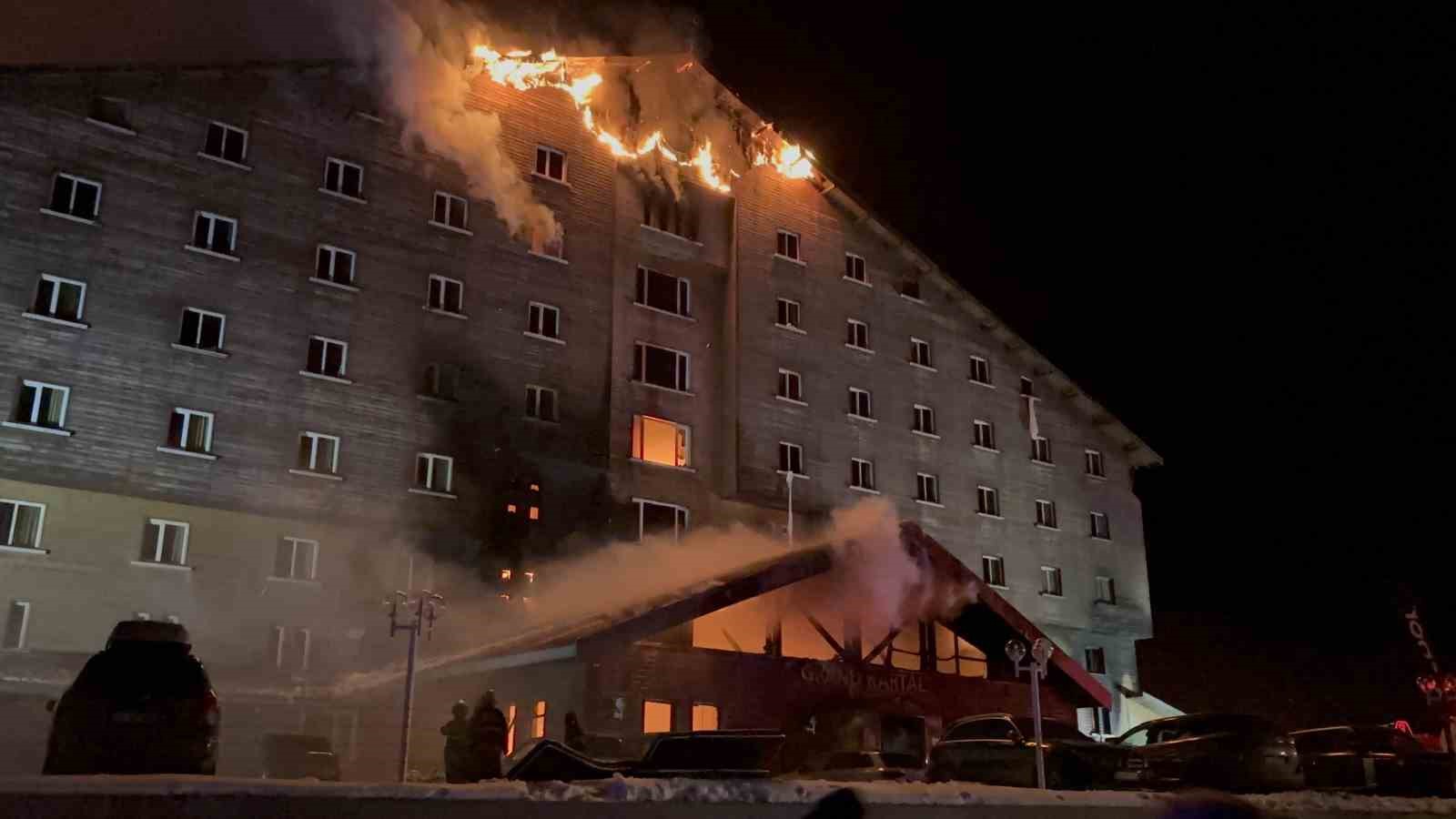 Kartalkaya’da otel yangını: Ölü ve yaralılar var
