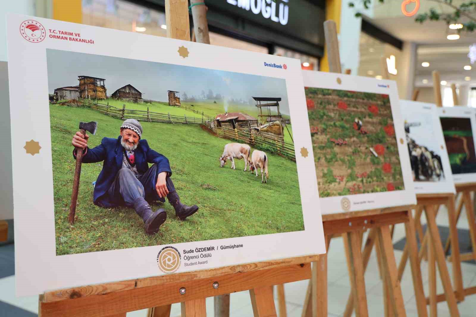 Tarım, Orman ve İnsan temalı fotoğraf sergisi açıldı
