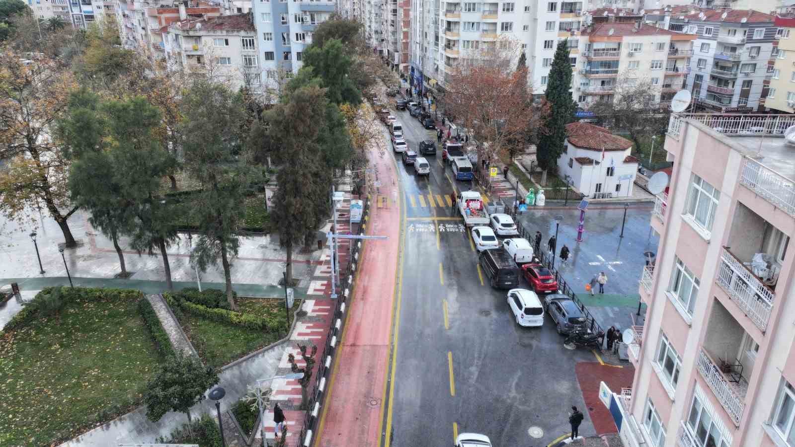 Manisa trafiğinde kırmızı yol uygulaması sona erdi
