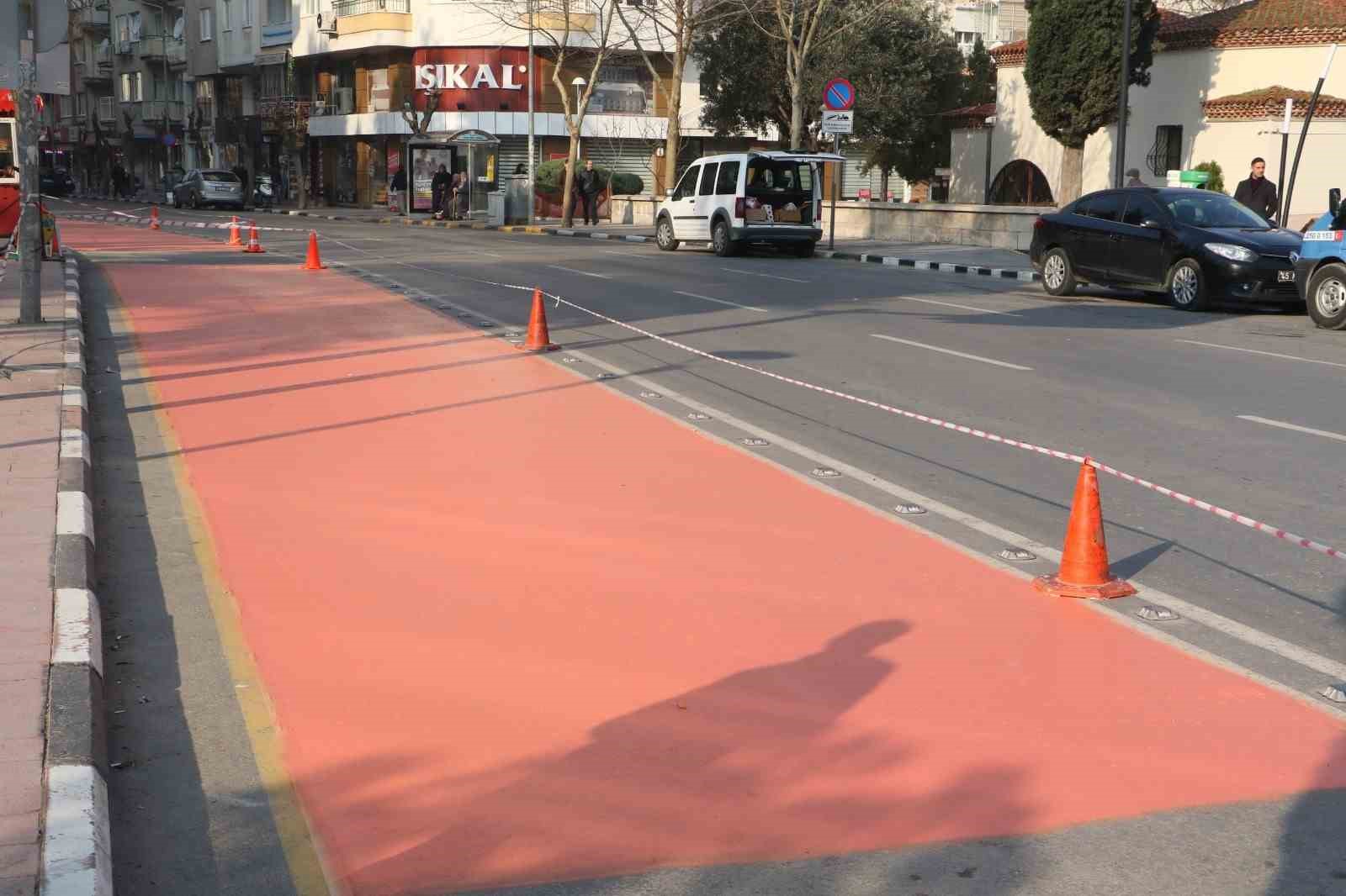 Manisa trafiğinde kırmızı yol uygulaması sona erdi
