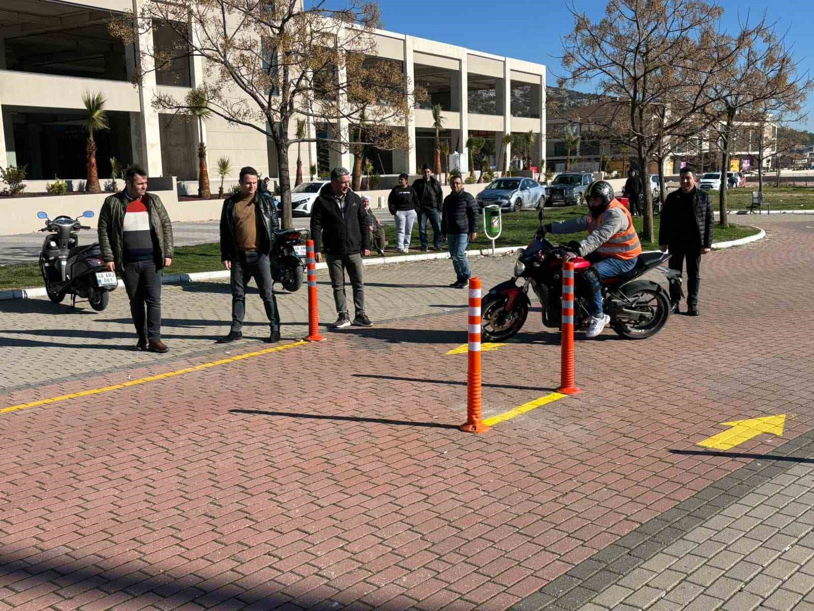 Muğla’da yeni yönetmelikle ilk direksiyon sınavı yapıldı
