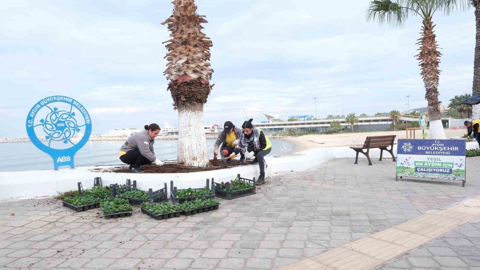 Büyükşehir, Kuşadası’nda çalışmalarını sürdürüyor
