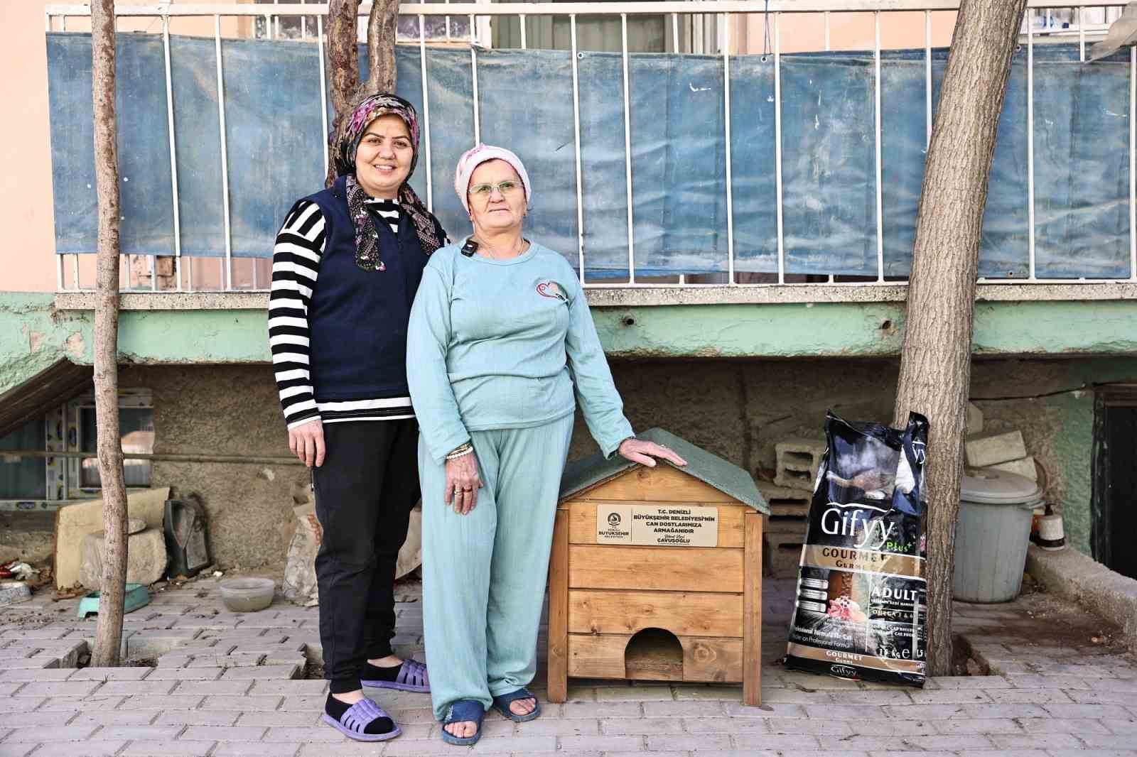 Hayvanseverler istedi, Başkan Çavuşoğlu sözünü tuttu
