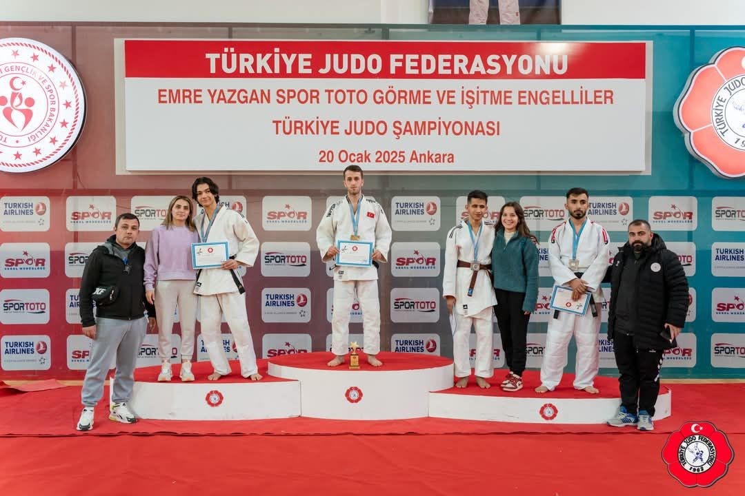 Judoda Denizlili Nazifhan Özen Türkiye Milli Takımına seçildi
