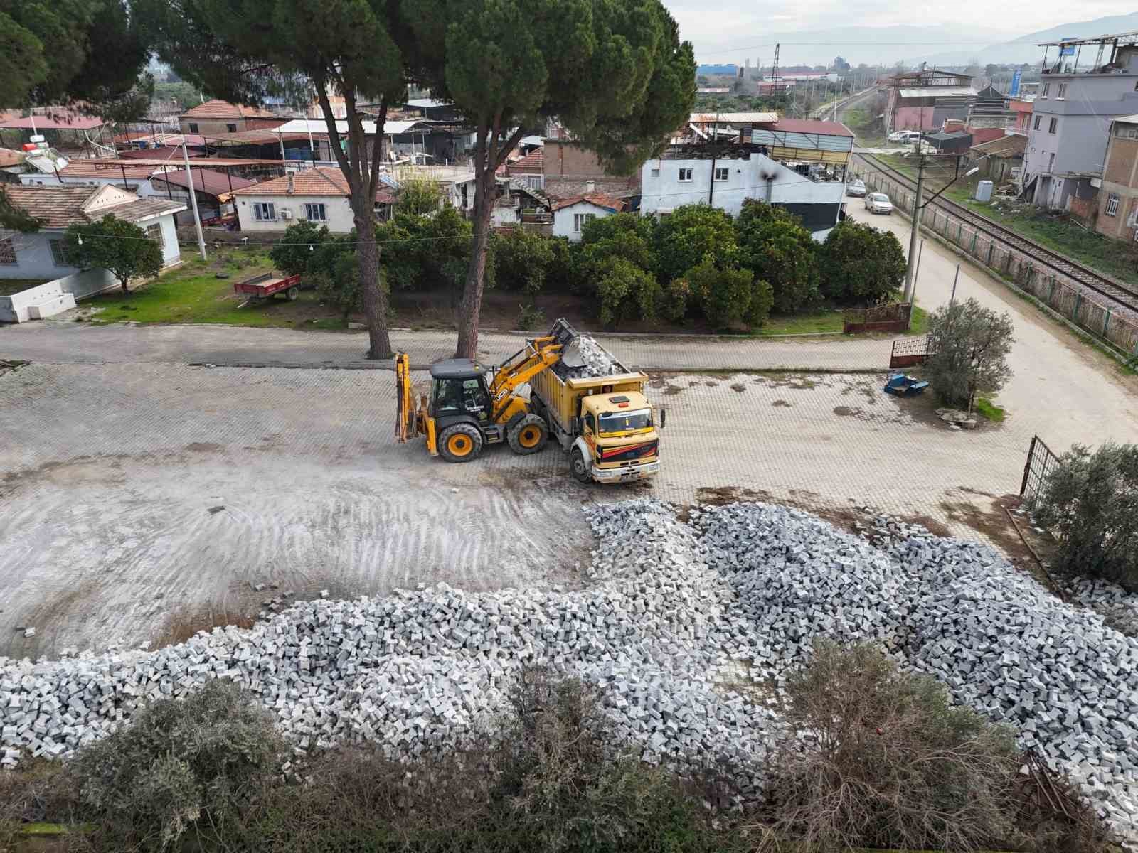 Nazilli Belediyesi’nden Güzelköy’e yeni yol
