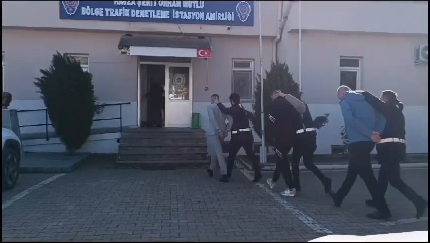 Samsun’da aranan 6 kişi kaplıcada yakalandı
